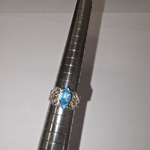 Elegant Silver and Blue Gemstone Ring